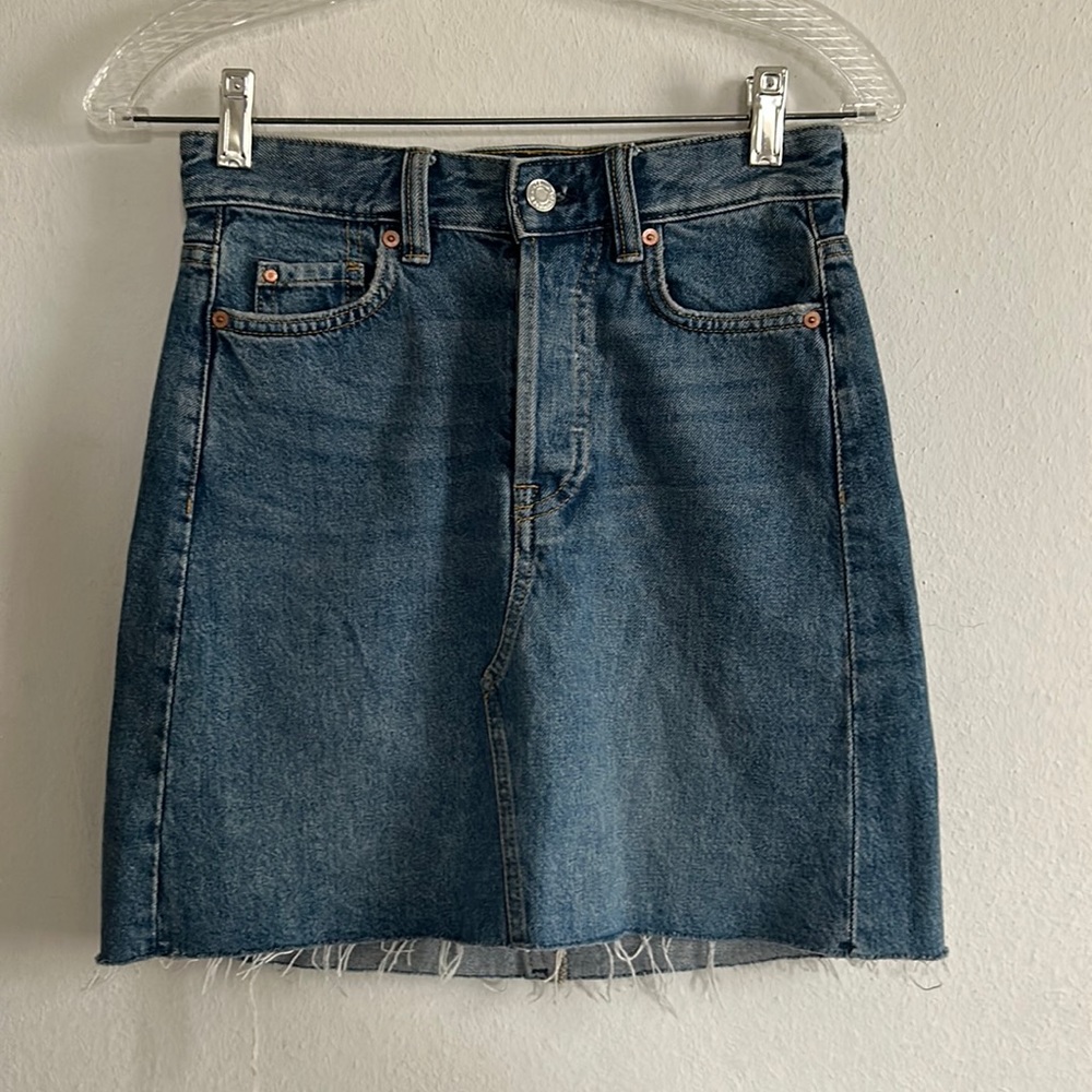 denim skirt